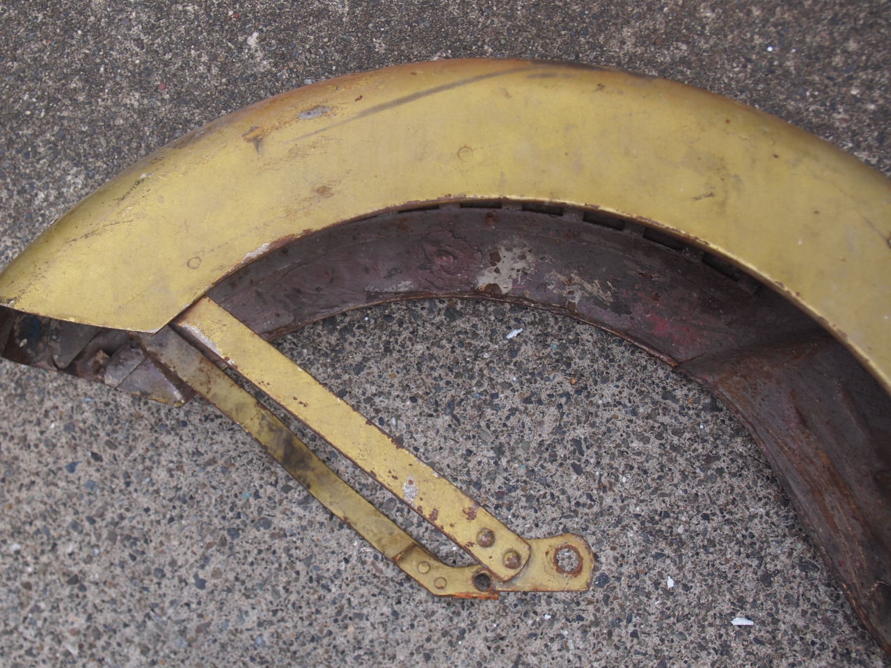 49-E51 リアフェンダー