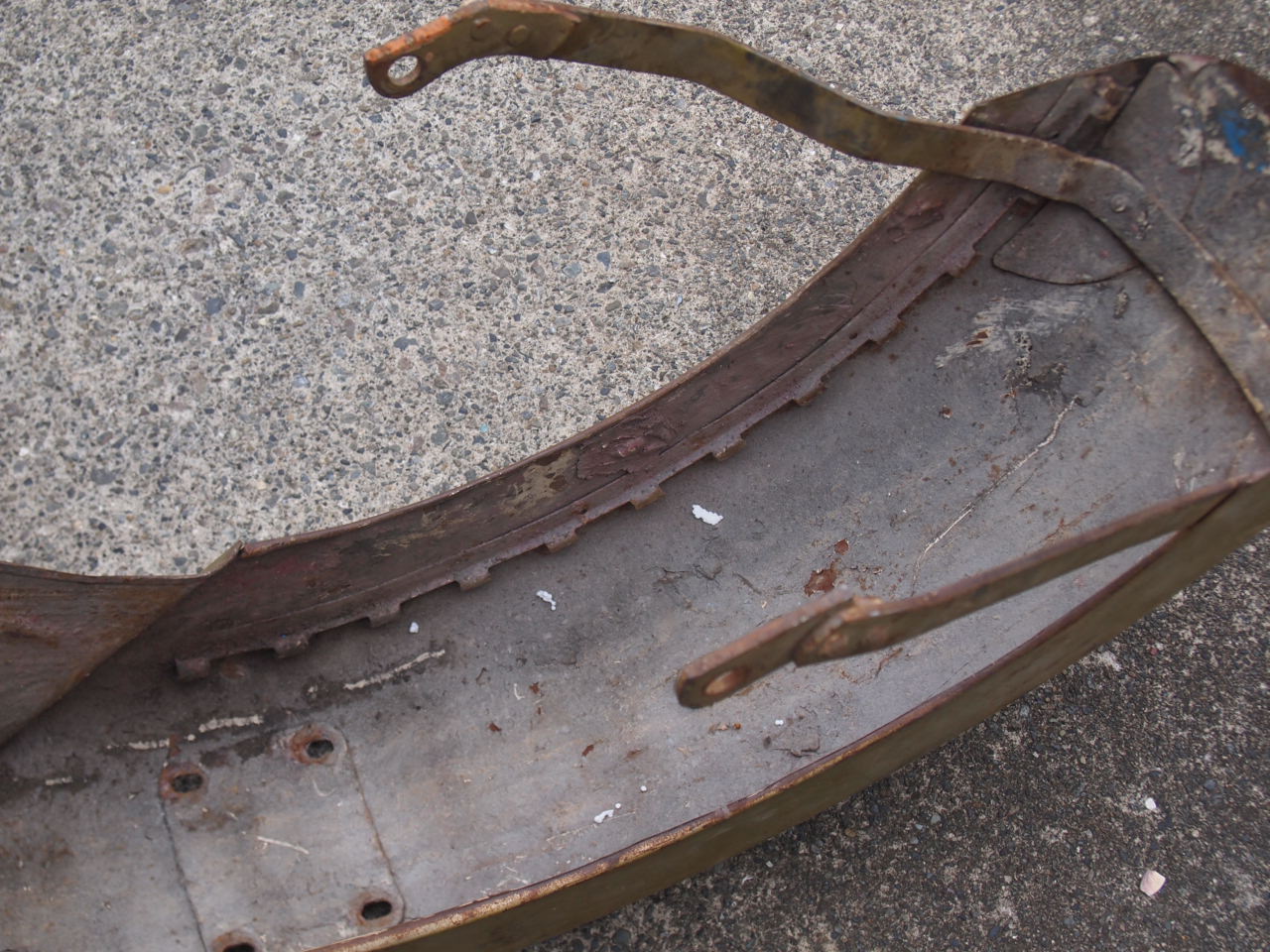 49-E51 リアフェンダー