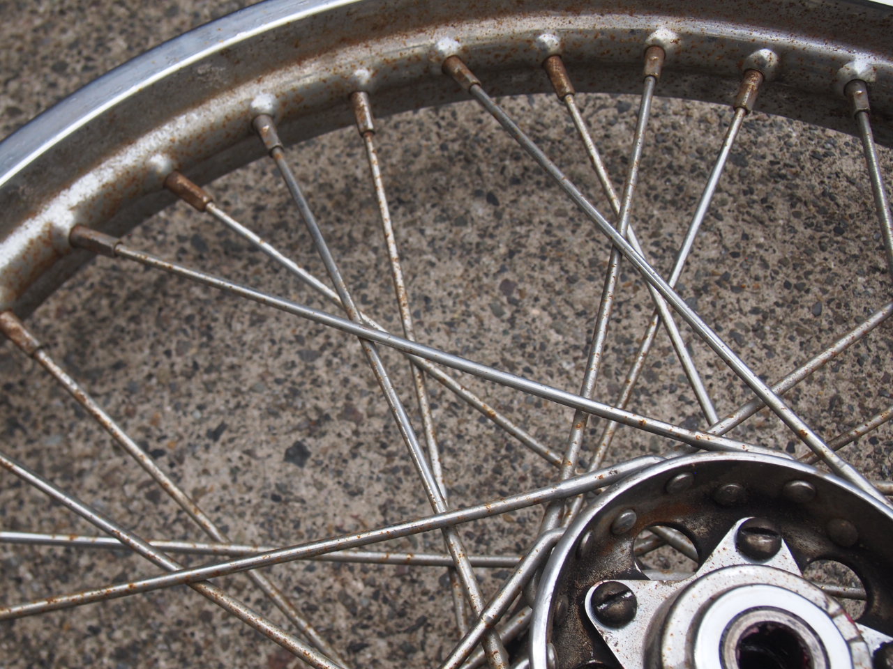 21″スターハブホイール