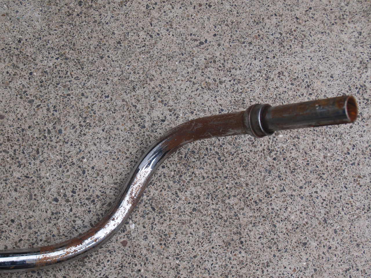 バックホーンバー