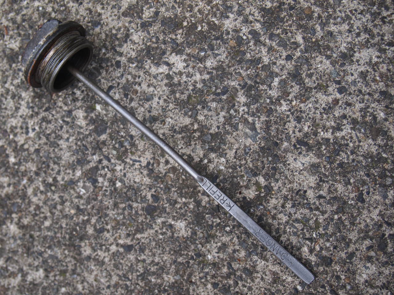 ディップスティック