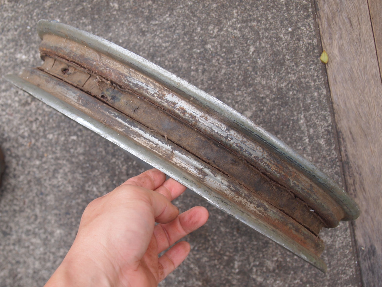 19インチハンバーガー