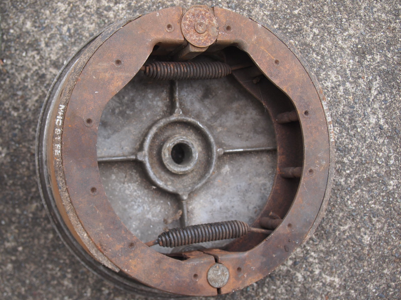 19インチハンバーガー