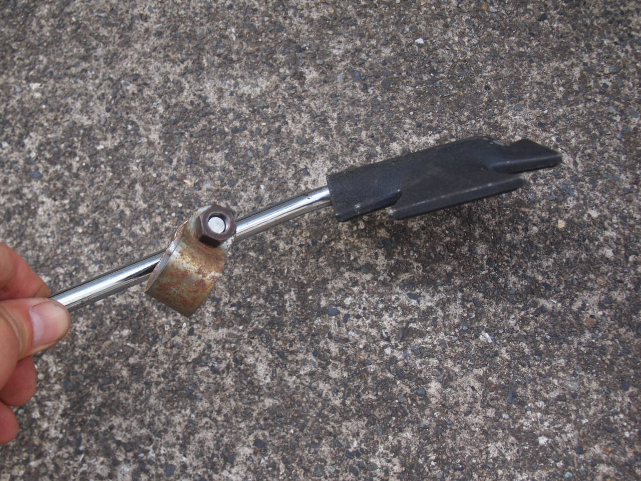 アイアンクロスミラー