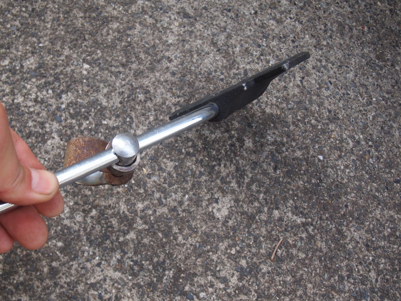 アイアンクロスミラー