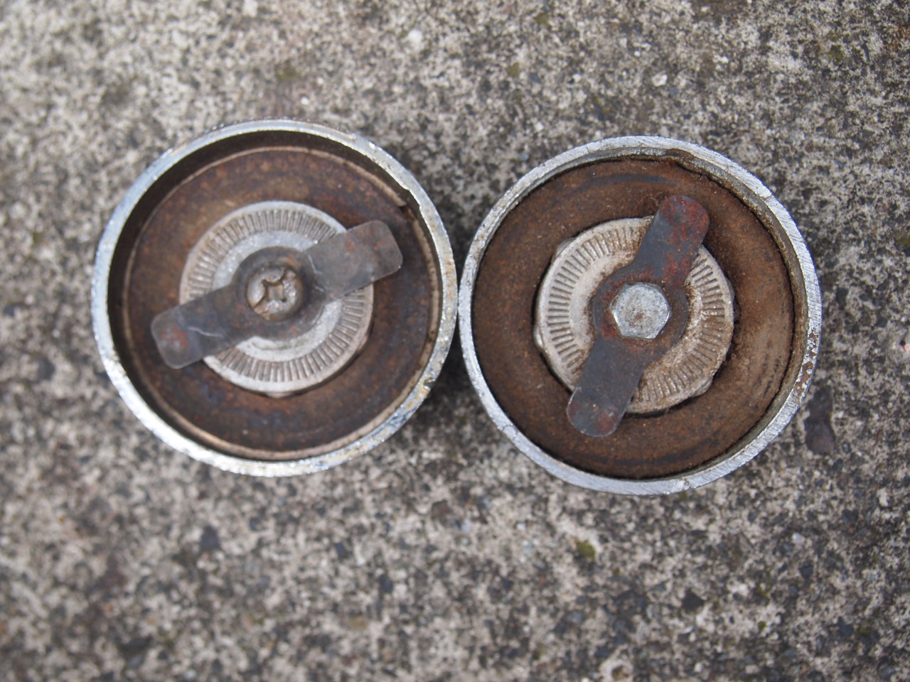 ウィングガスキャップ