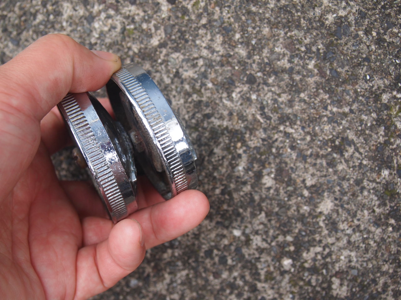 ウィングガスキャップ