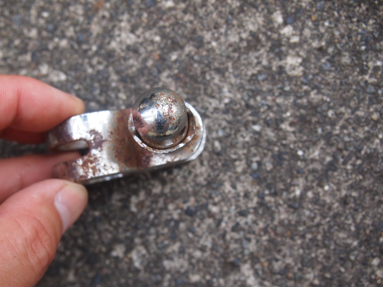 ミラークランプ