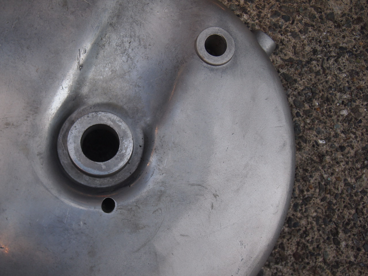 グライドブレーキ　バックプレート