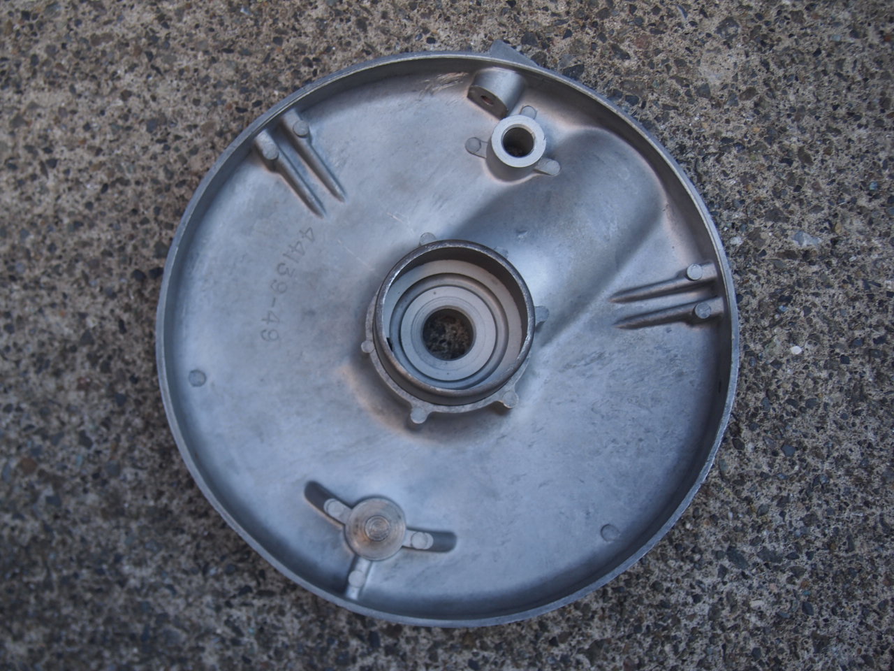 グライドブレーキ　バックプレート