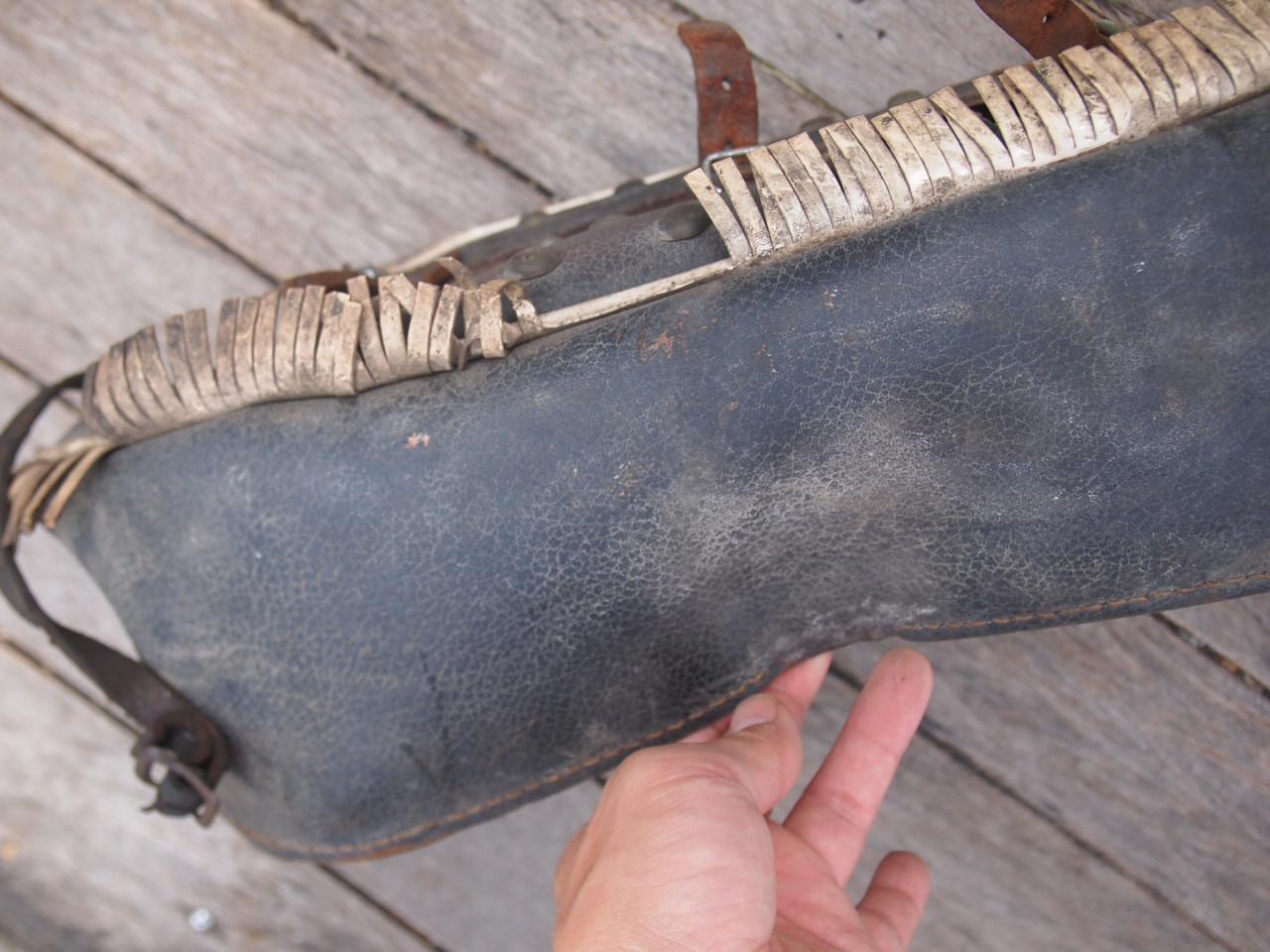 ブコサドルバッグ