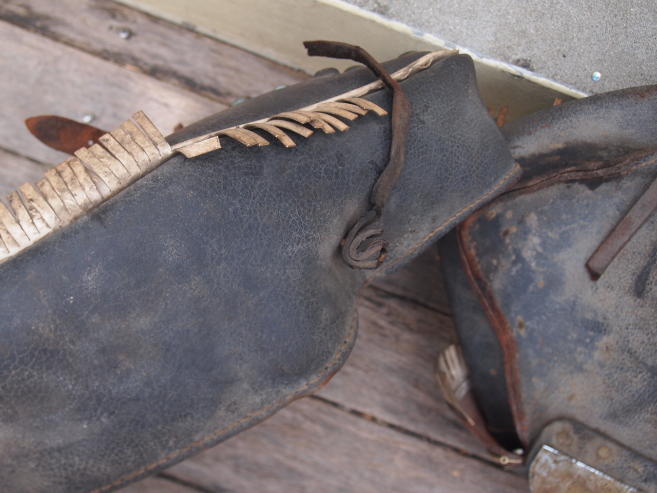 ブコサドルバッグ