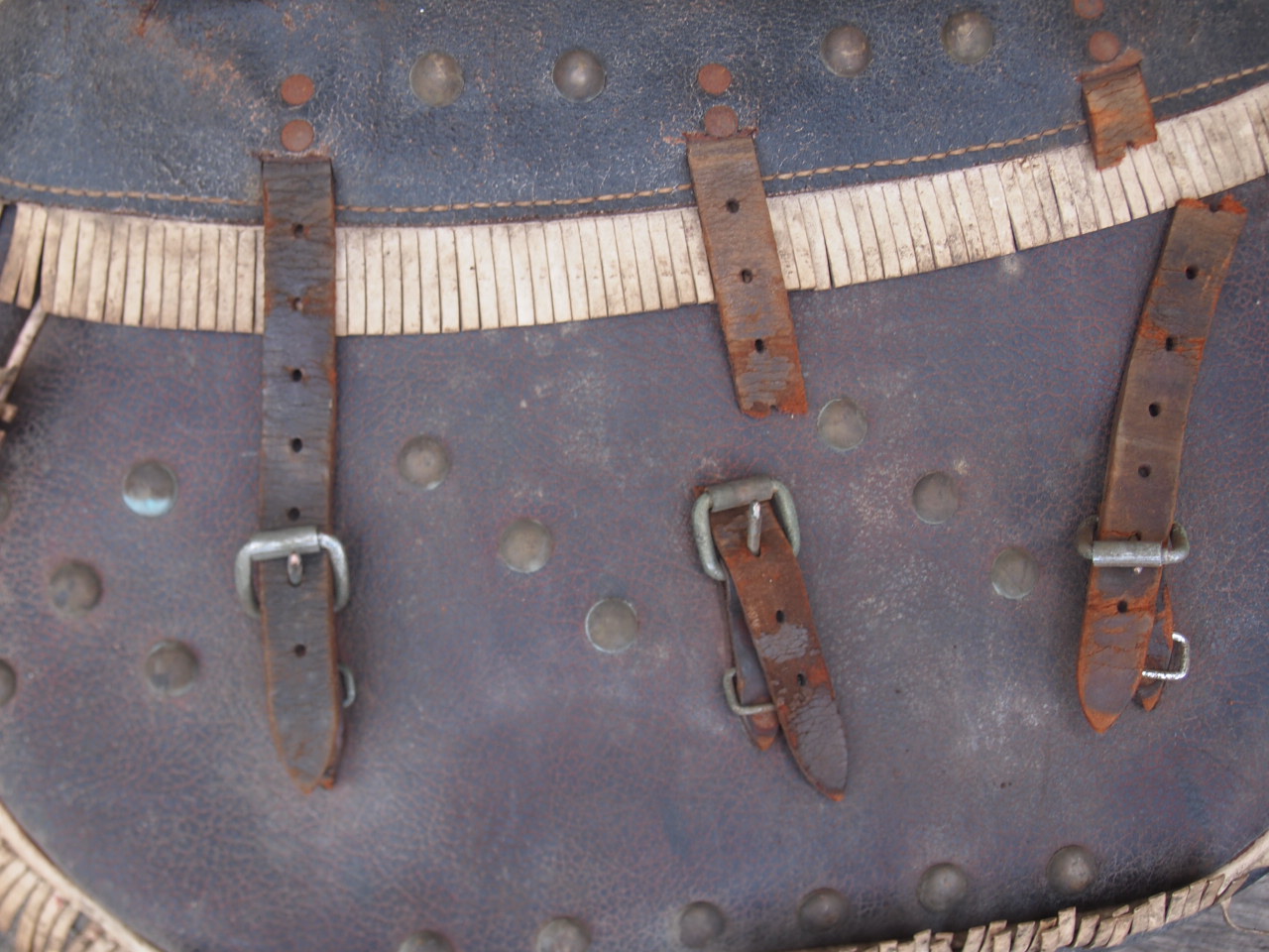 ブコサドルバッグ