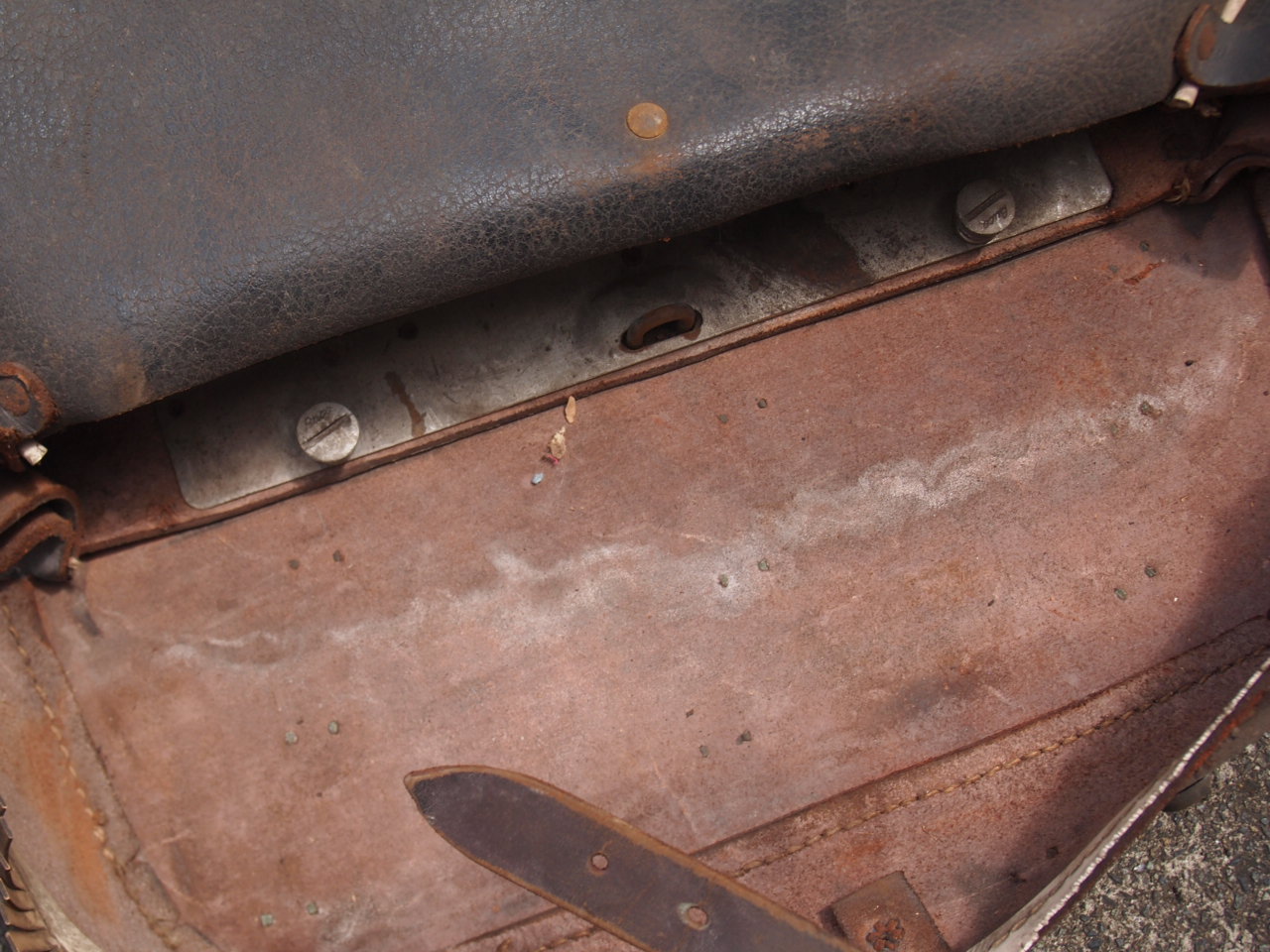 ブコサドルバッグ