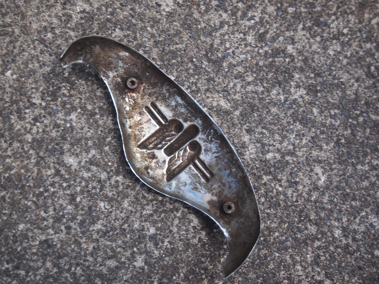 フロントフェンダーチップ