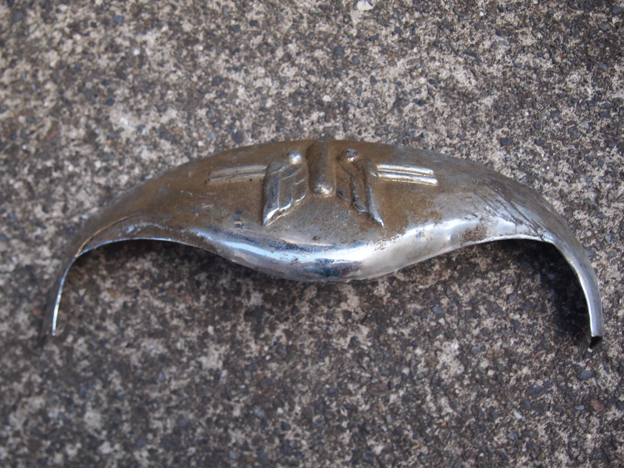 フロントフェンダーチップ