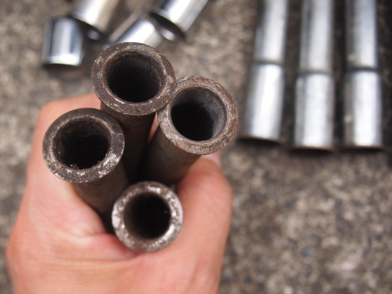 パンヘッド　プッシュロッドカバー