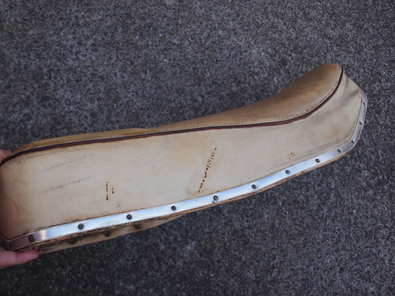 アイアン　バディシート