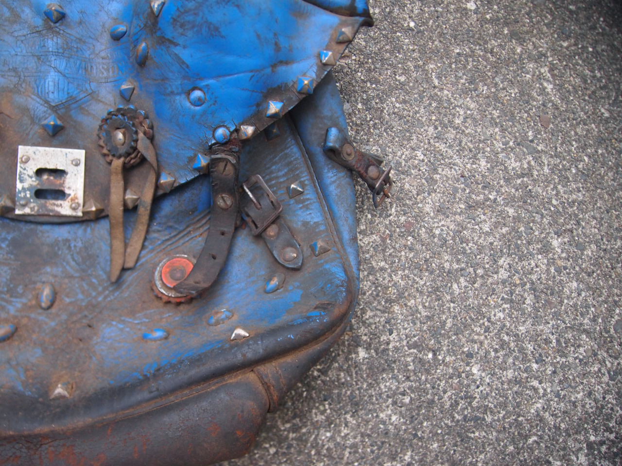 ロックタイトバッグ