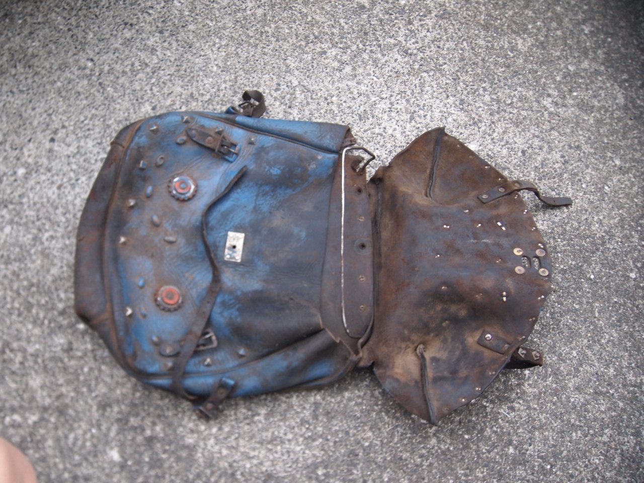 ロックタイトバッグ