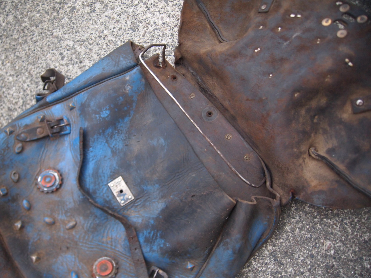 ロックタイトバッグ