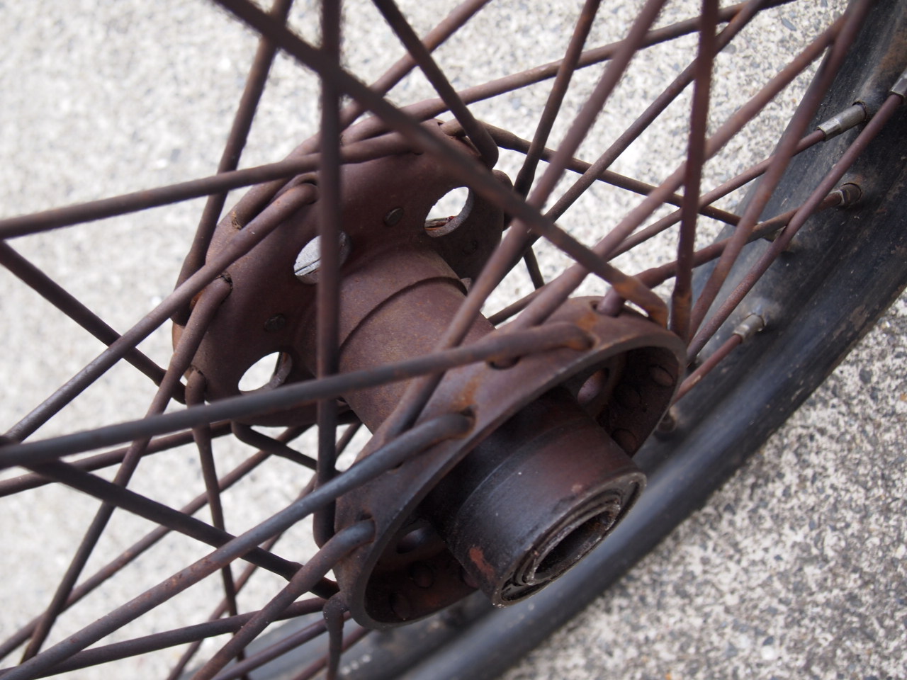 18インチ　スターハブホイール