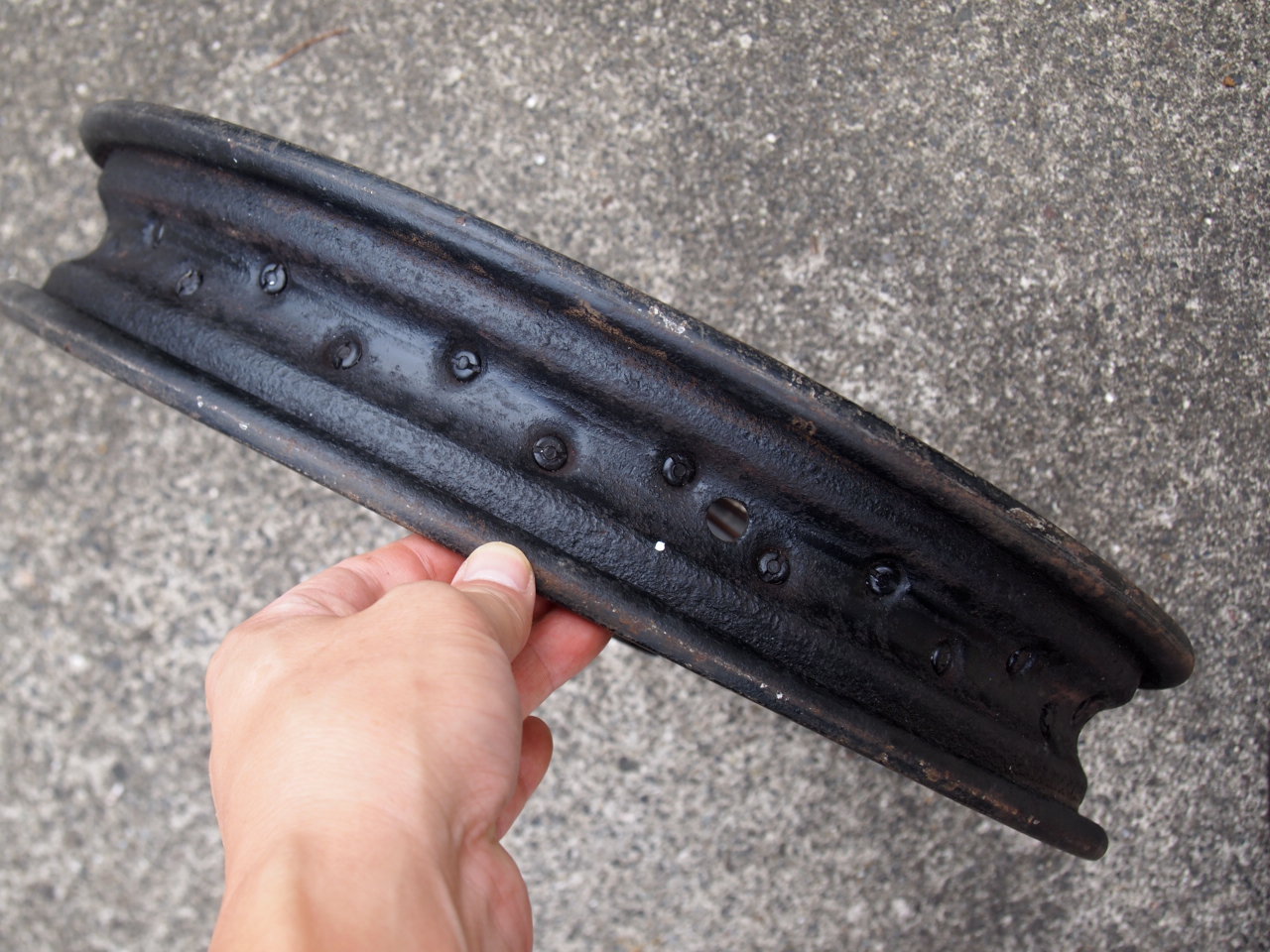 18インチ　スターハブホイール