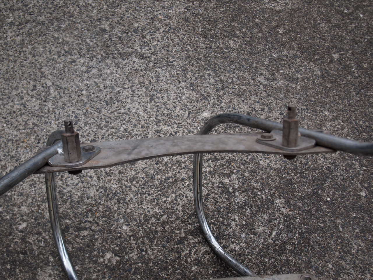 バブルバッグサポート　Kフレーム