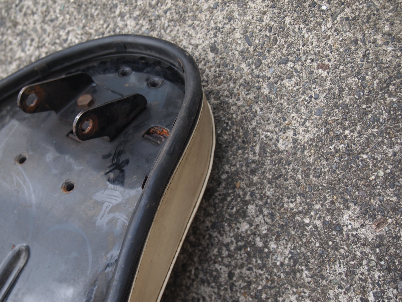 アイアン　バディシート