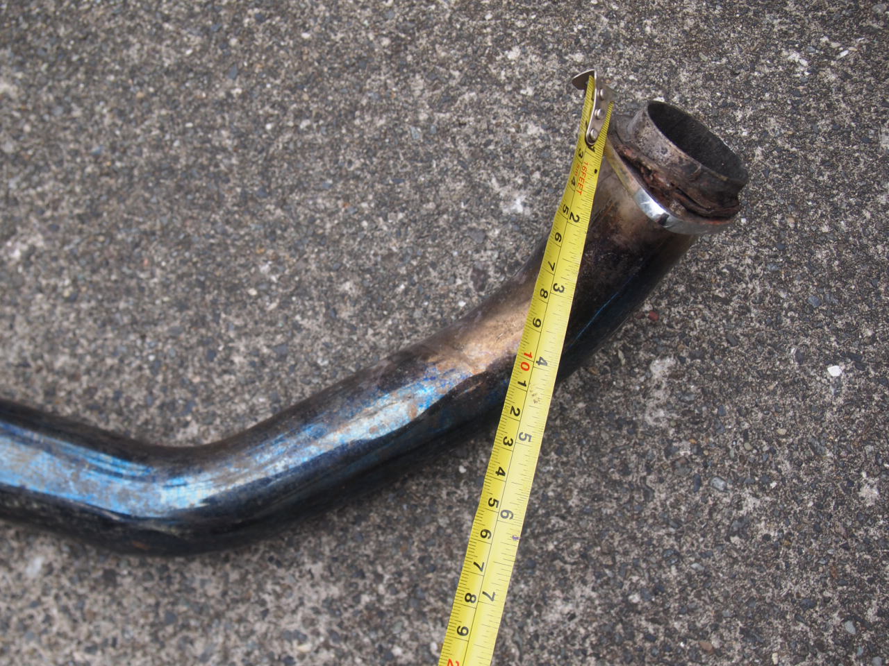 ショベルマフラー