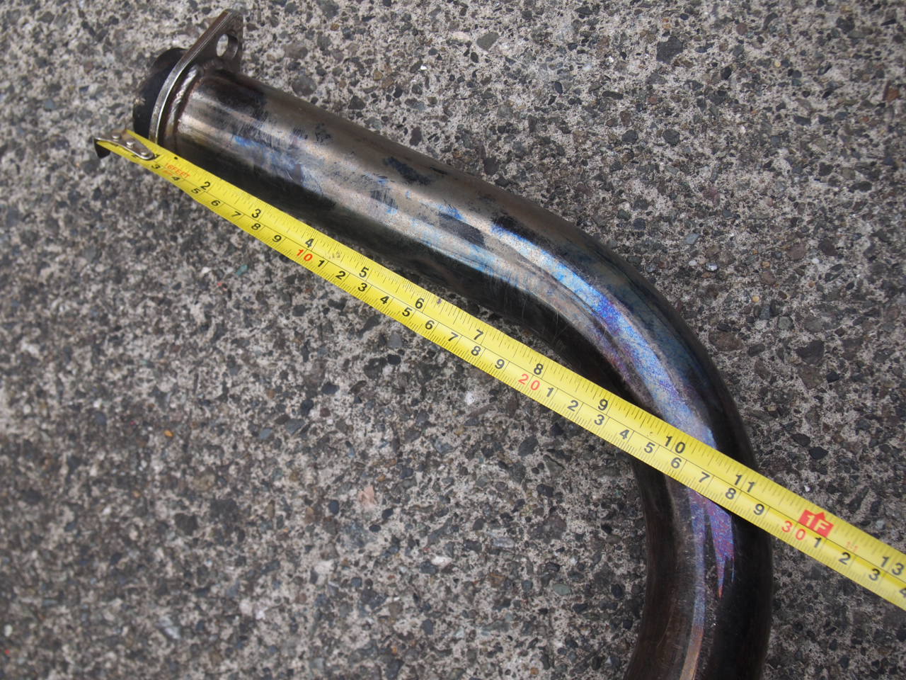 ショベルマフラー