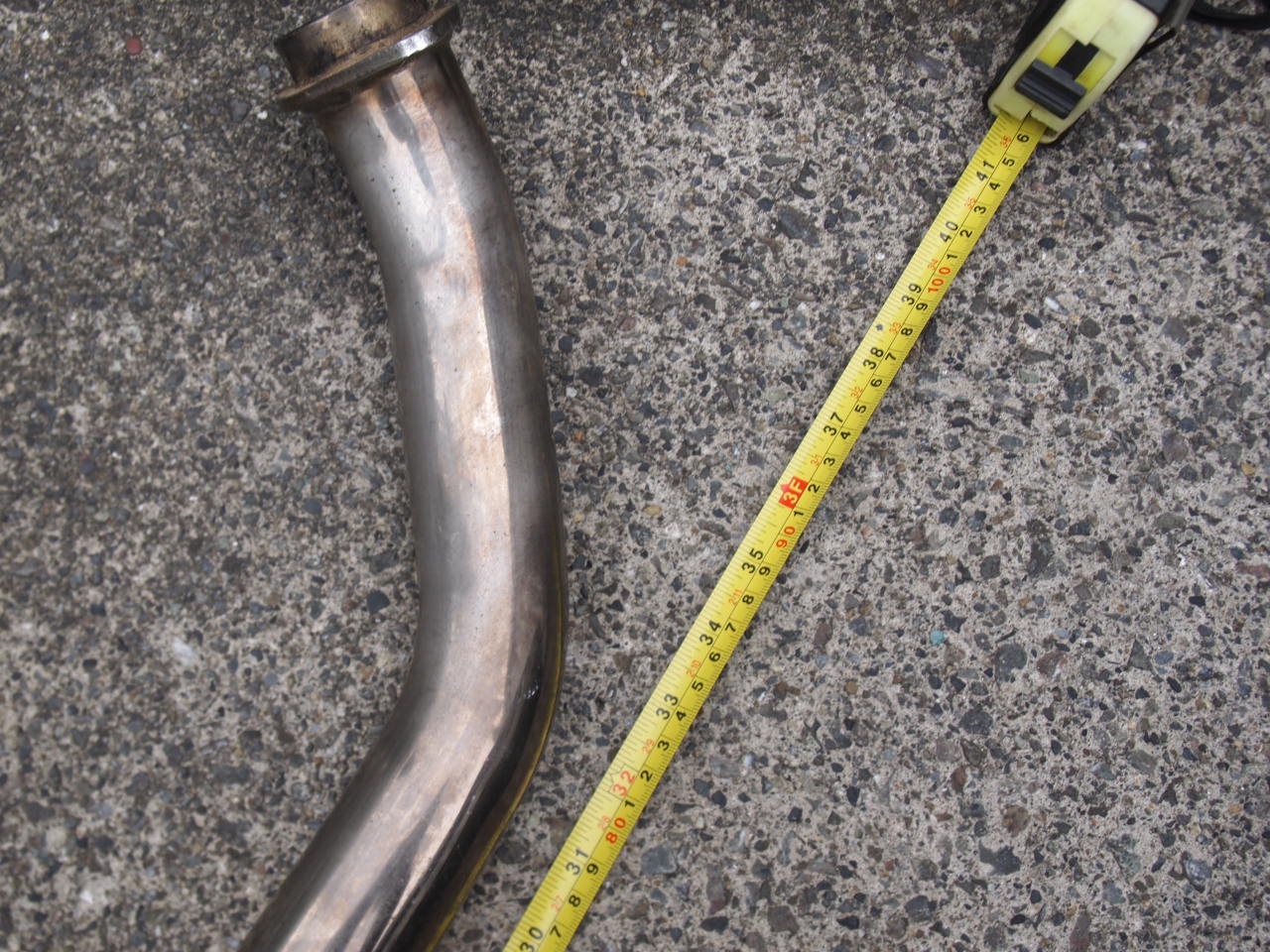 ショベルマフラー