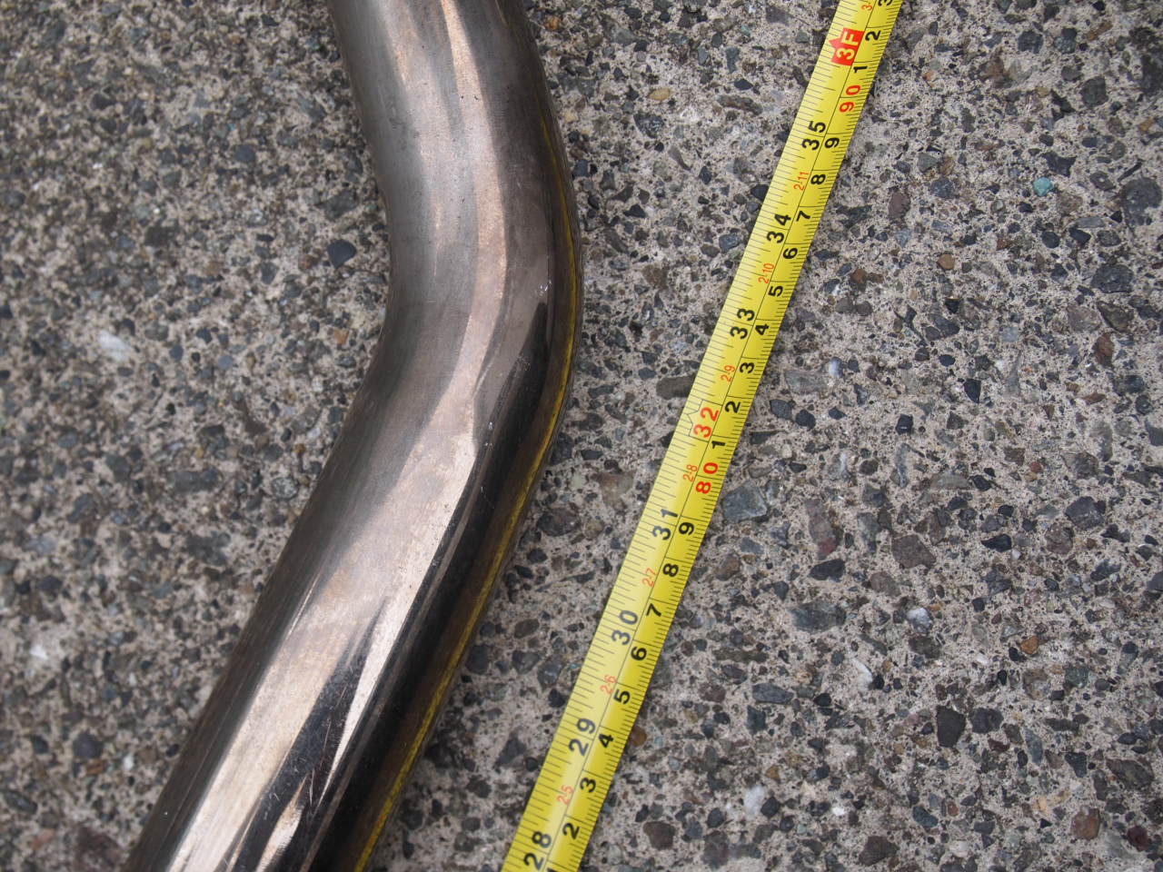 ショベルマフラー