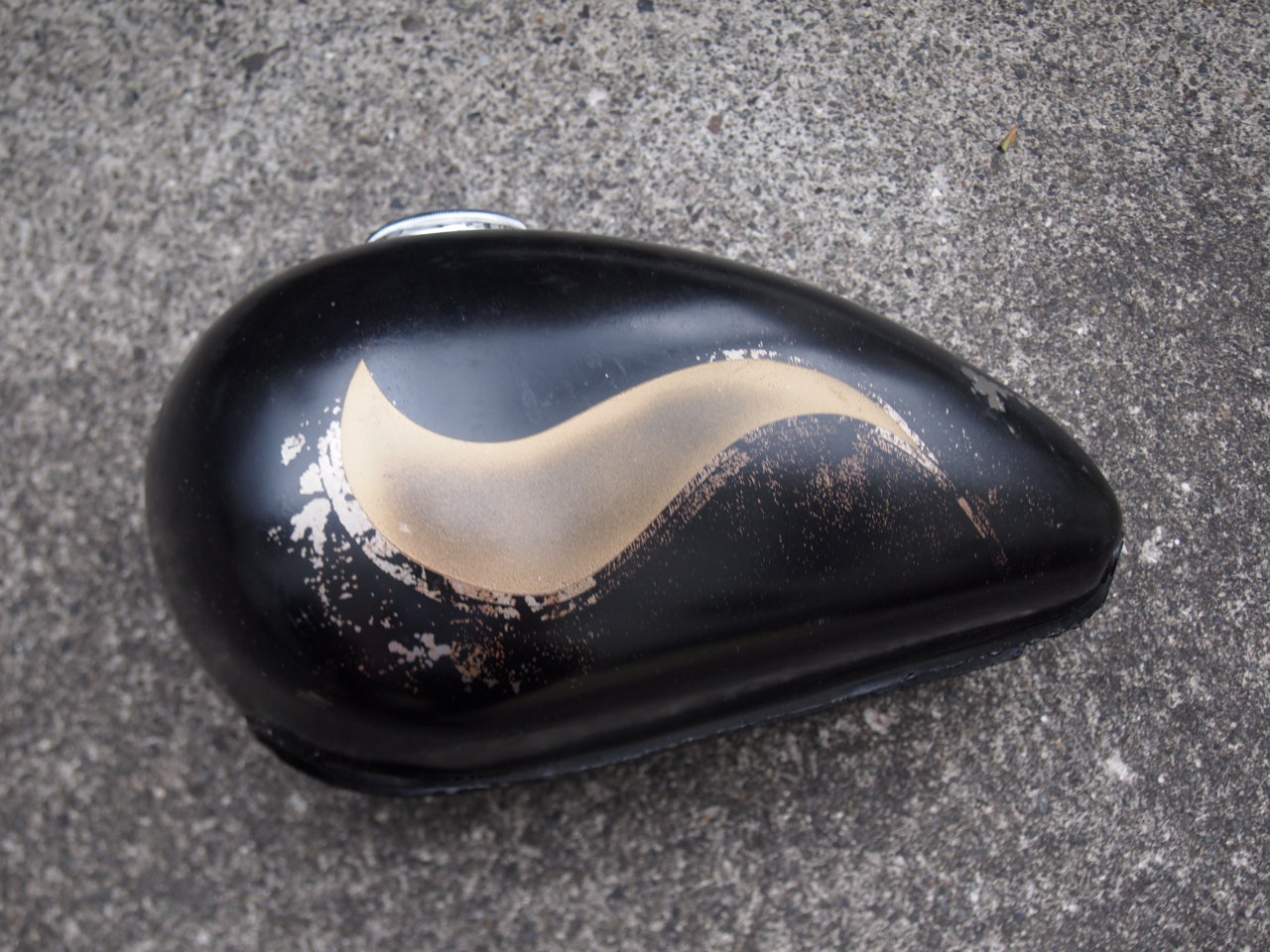 ピーナッツタンク