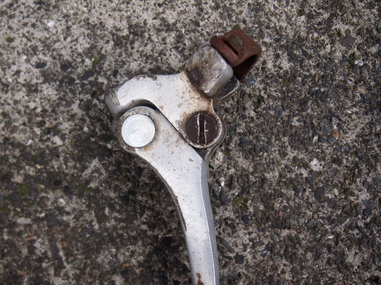 ブレーキレバー