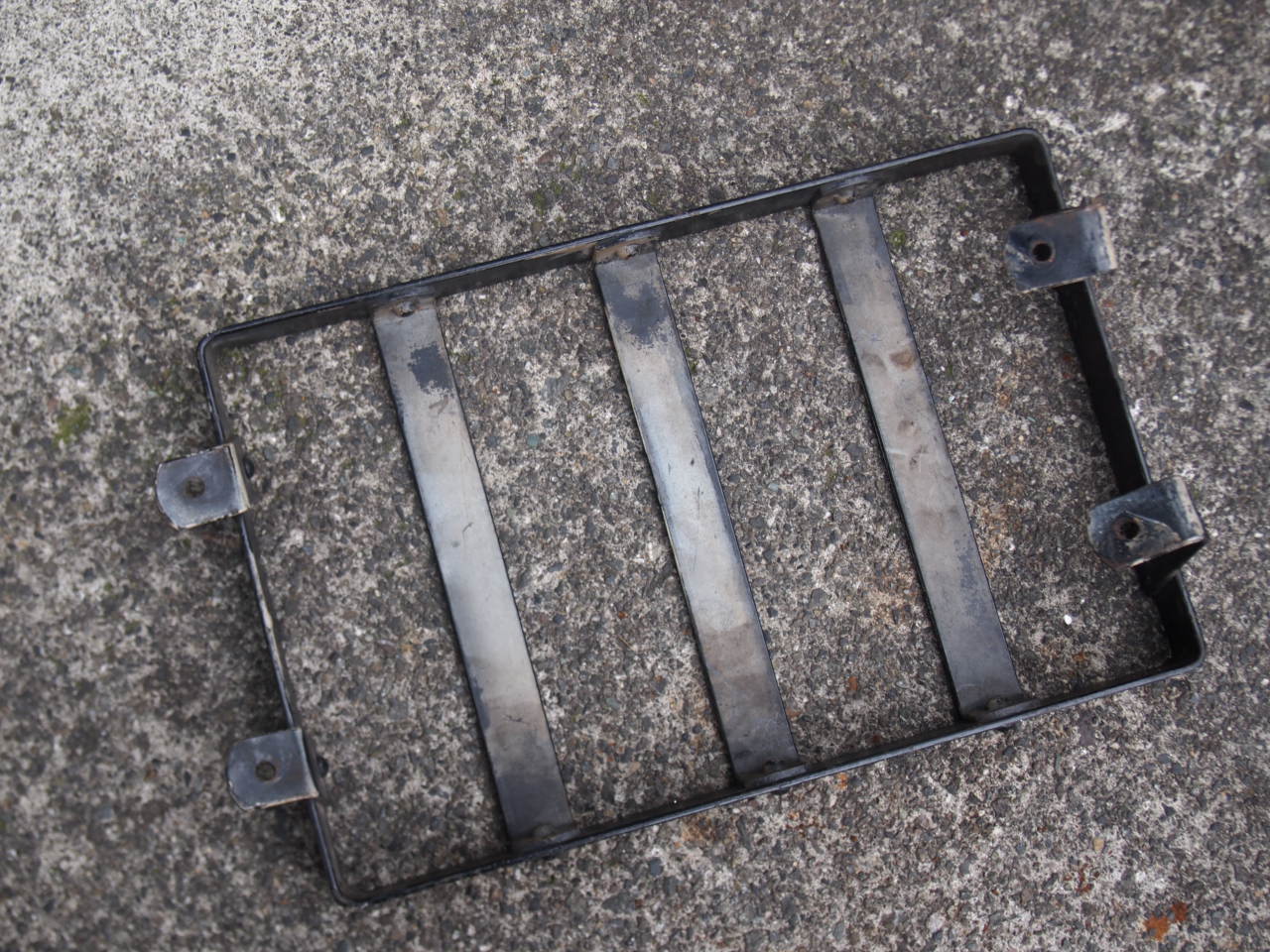 ラゲッジラック