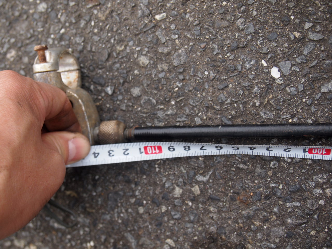 ブレーキレバー、ケーブル