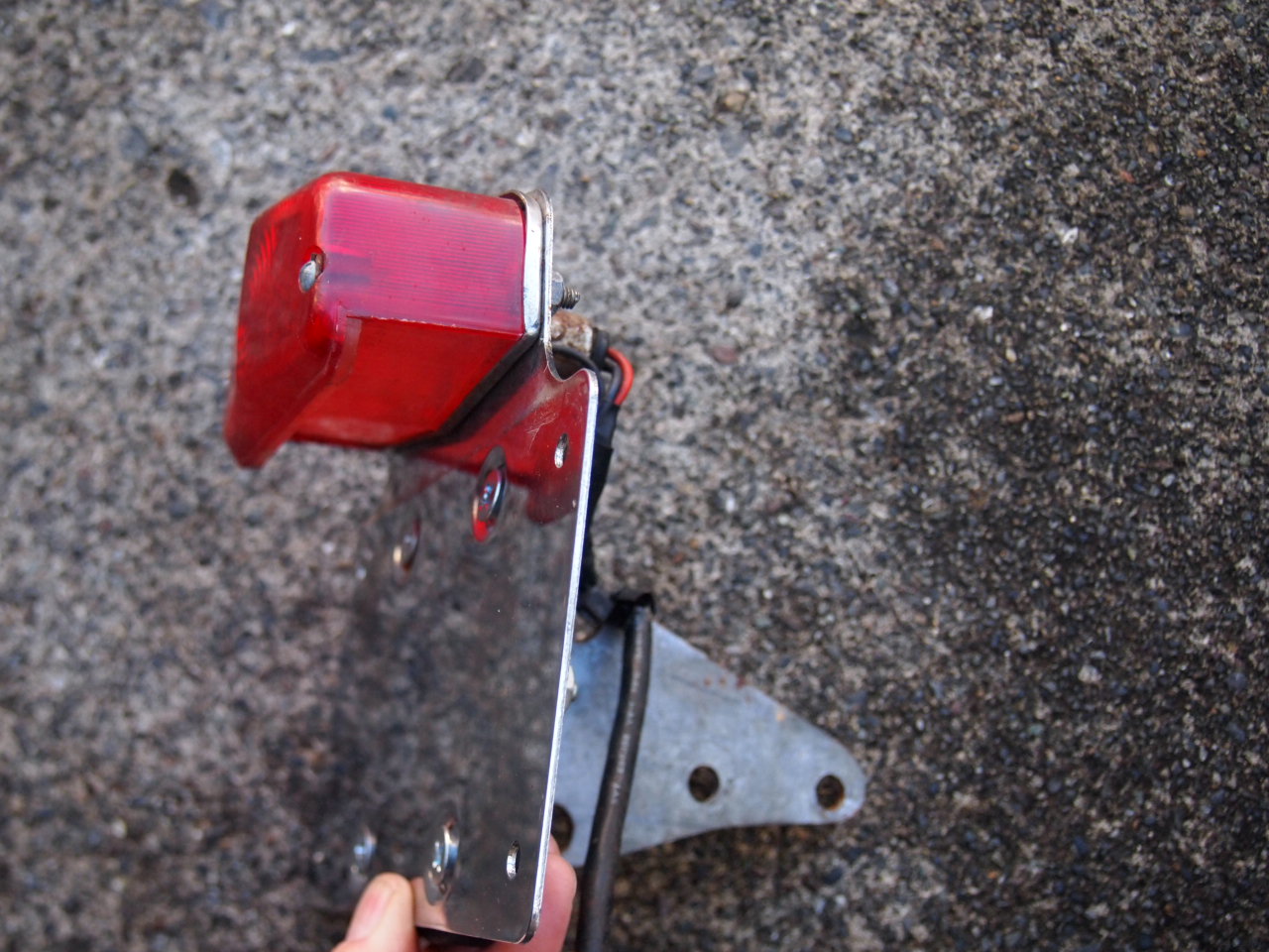 サイドマウントテール