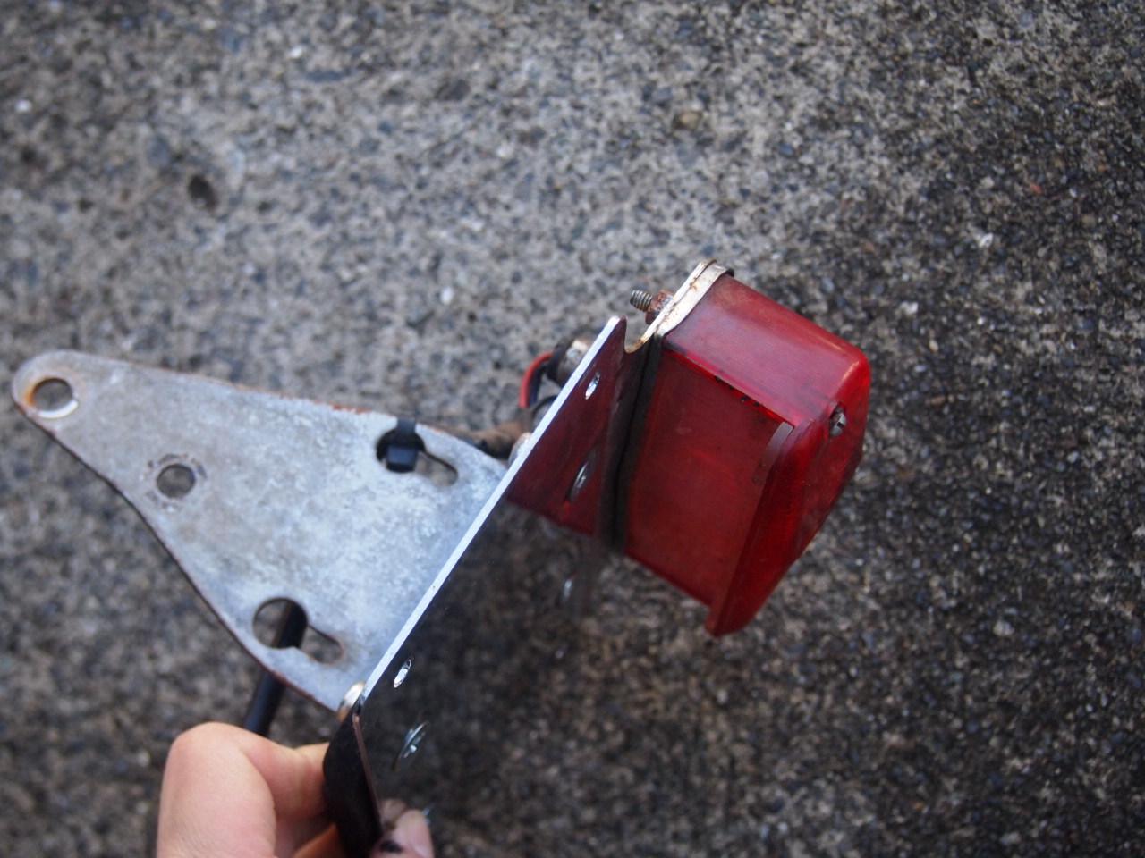 サイドマウントテール