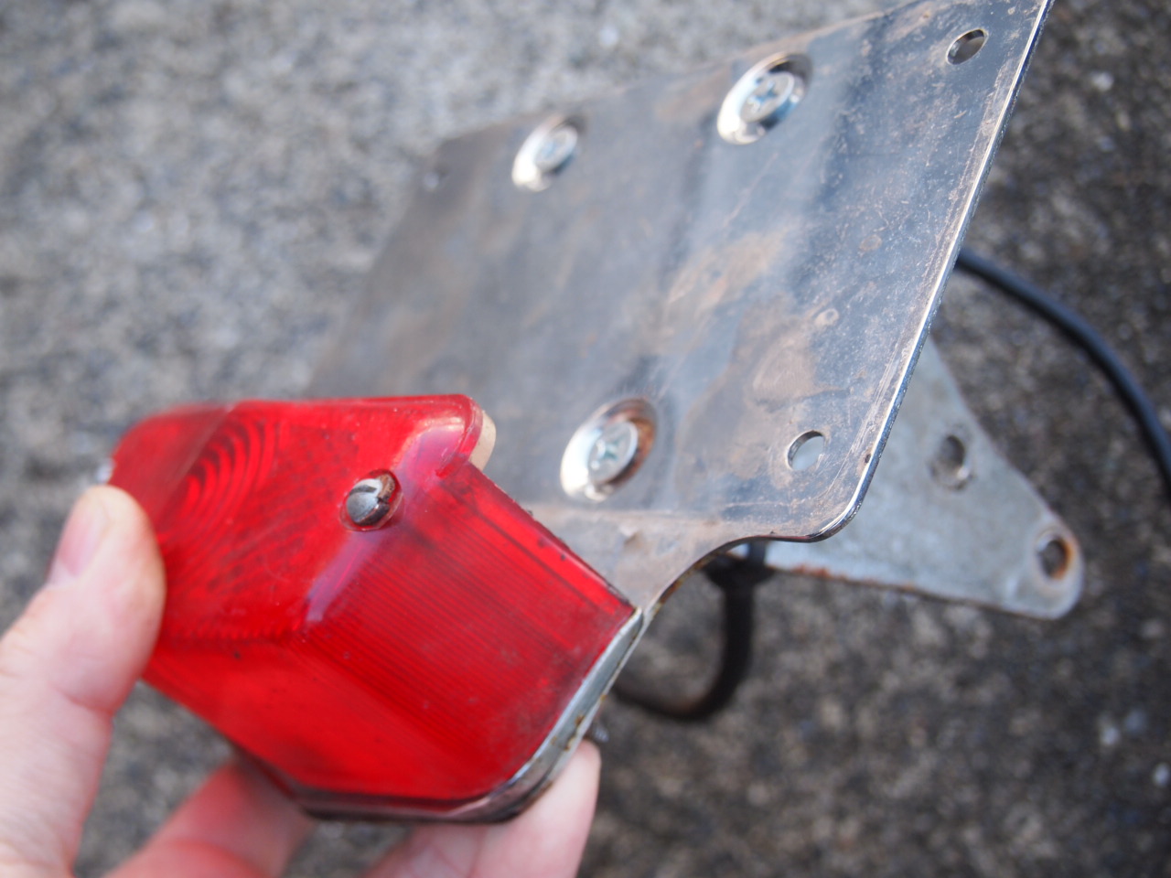 サイドマウントテール