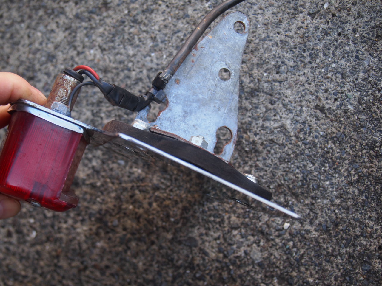 サイドマウントテール