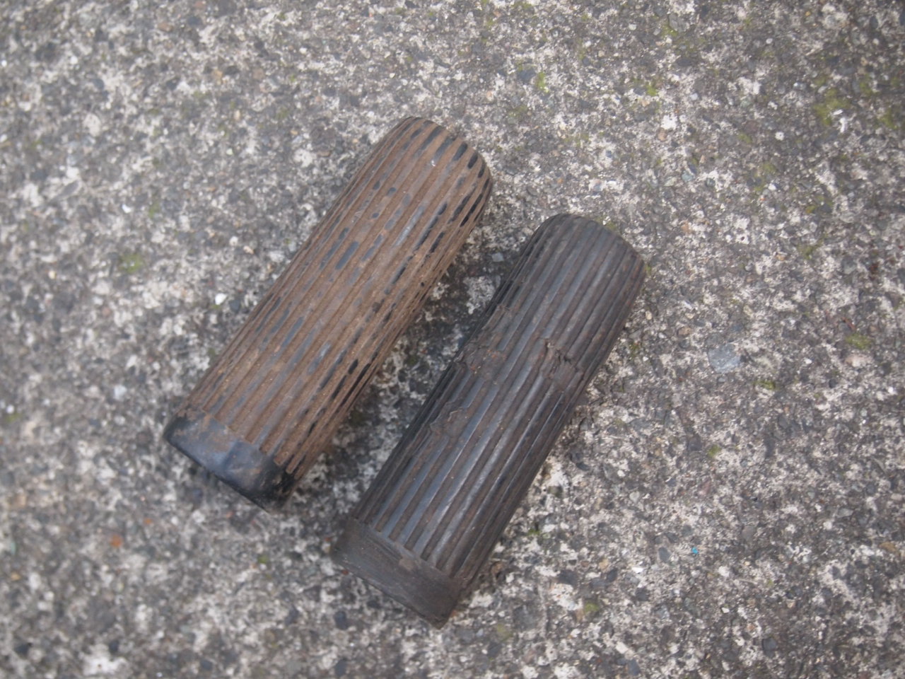 リブグリップ　ブラック