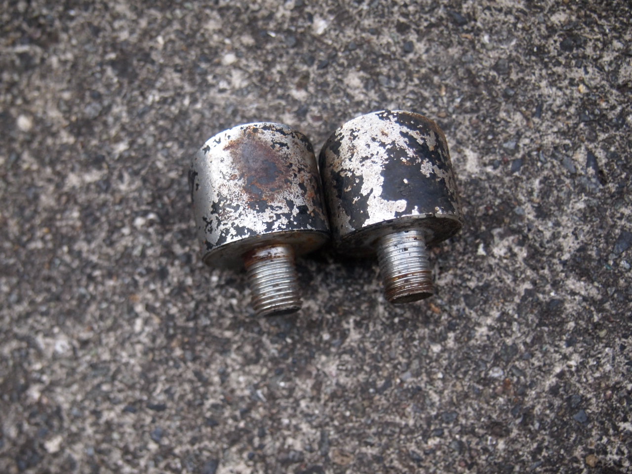 フートレストアダプター