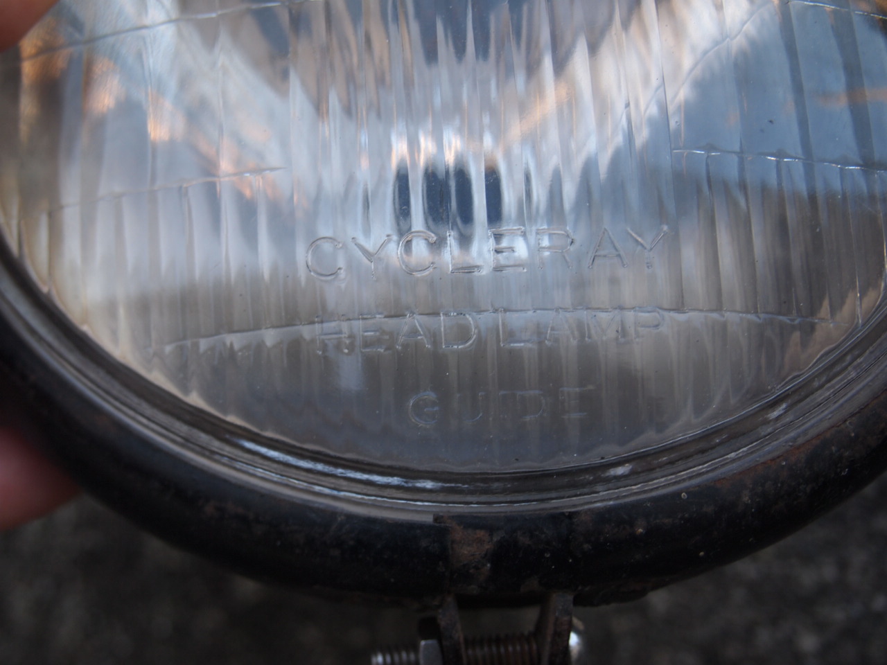 ガイドヘッドライト