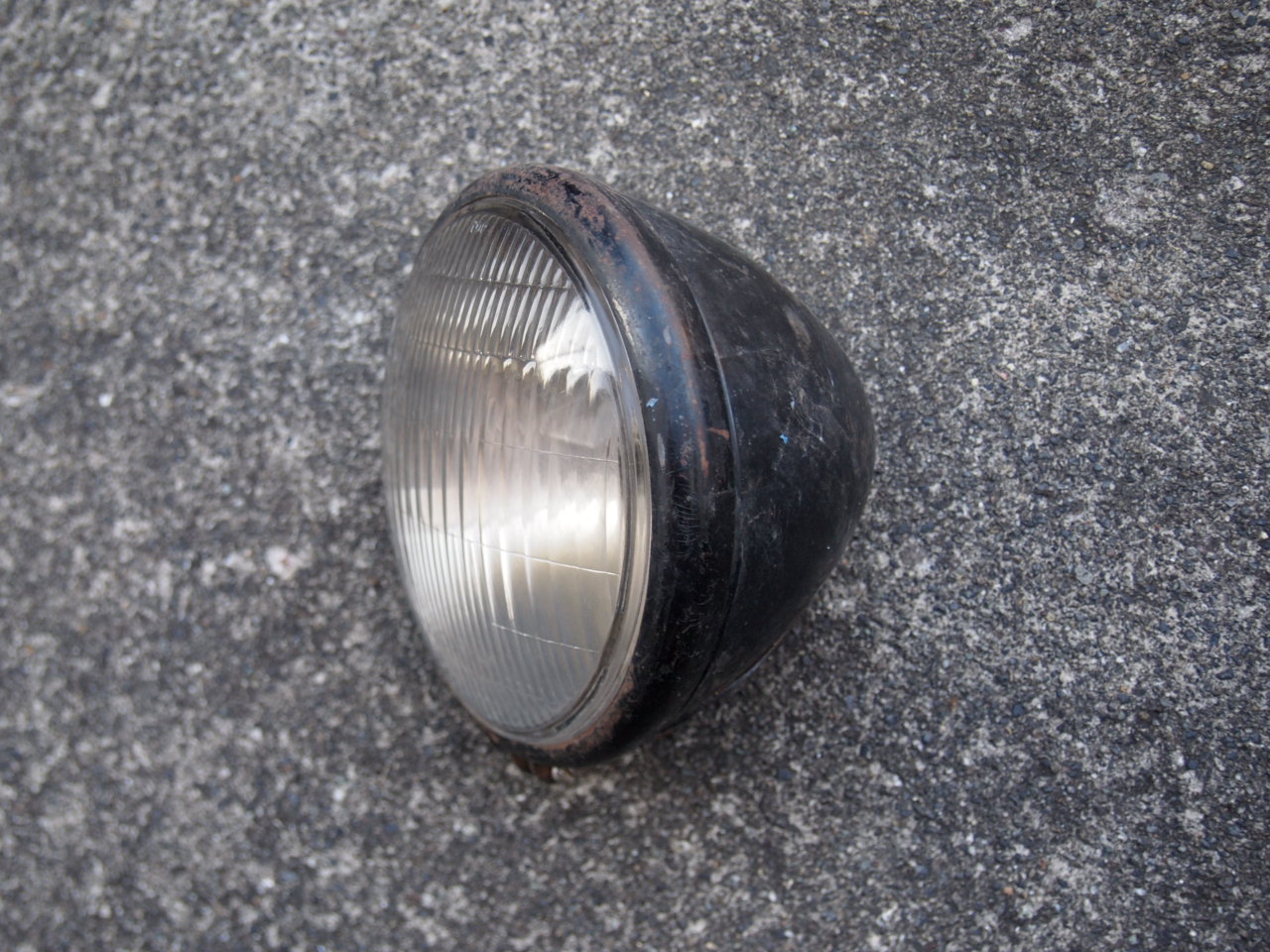 ガイドヘッドライト