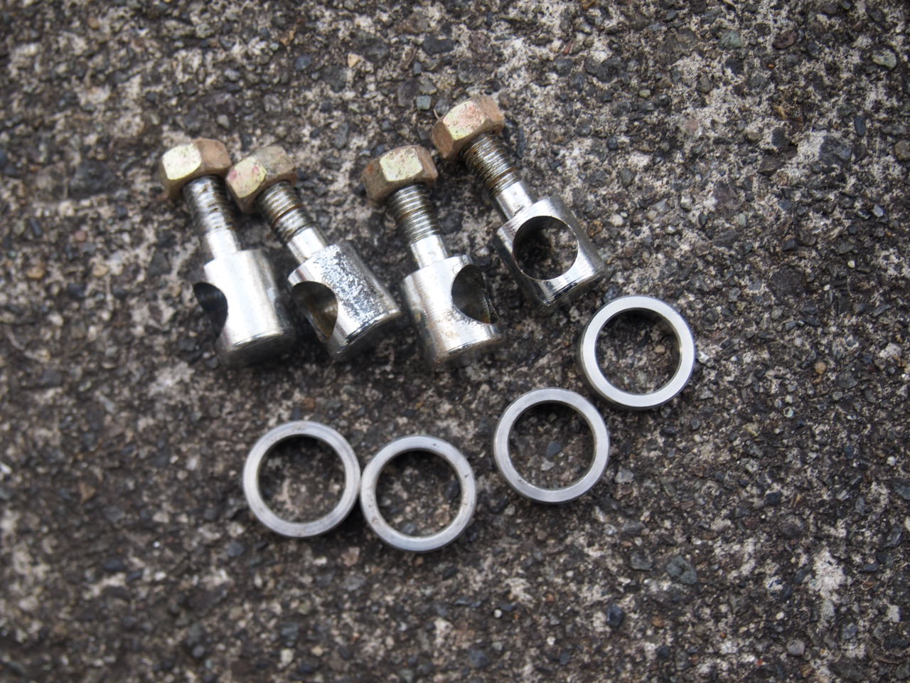 7/16インチ　アイボルトセット