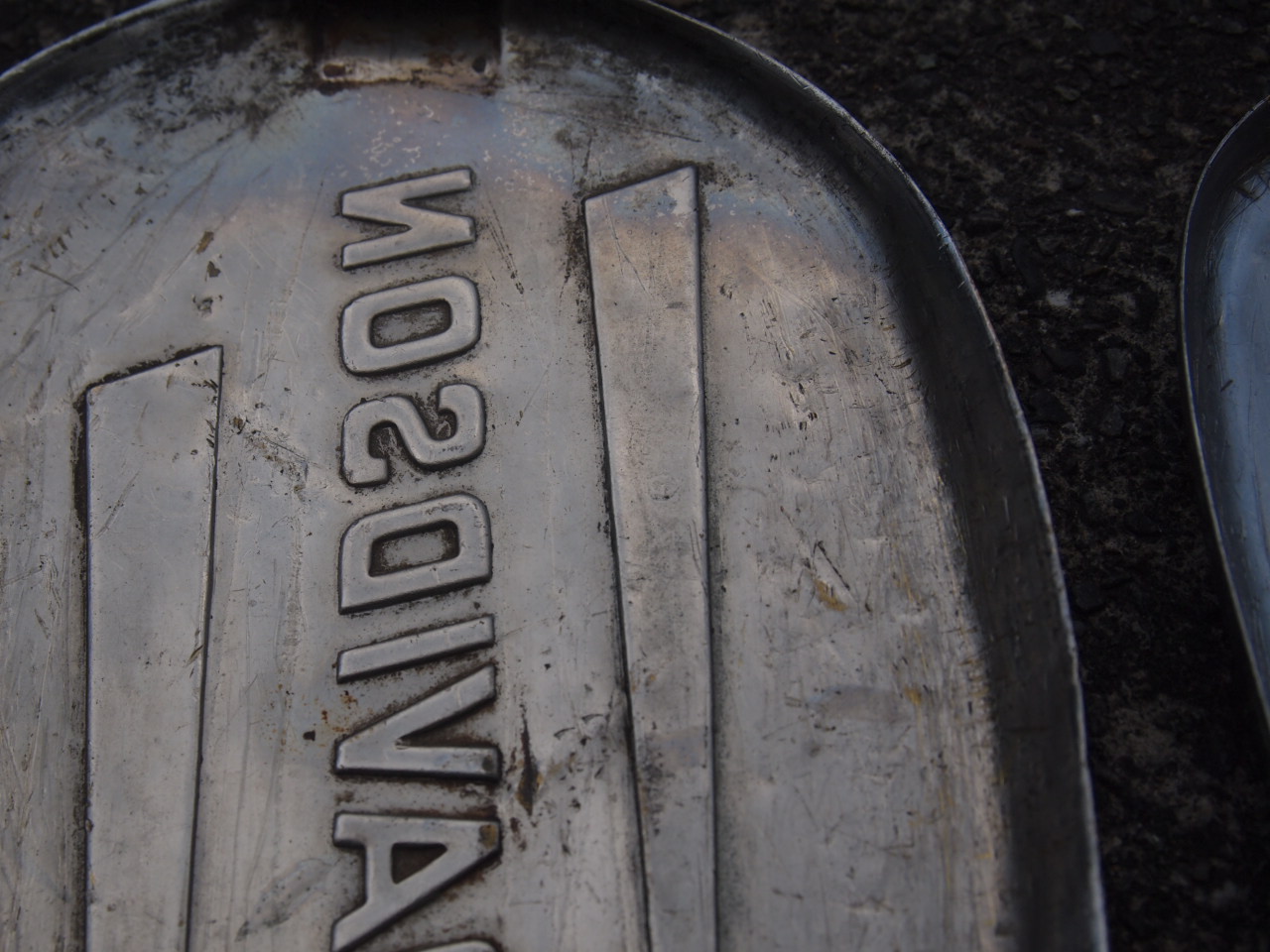 ティアドロップ