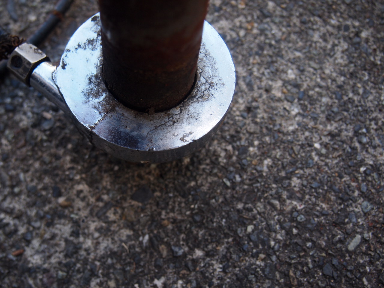 アトラス　スロットル