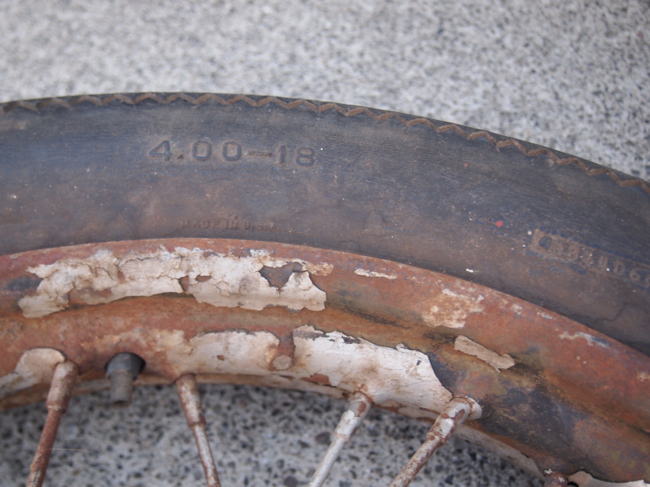 18インチスターホイール