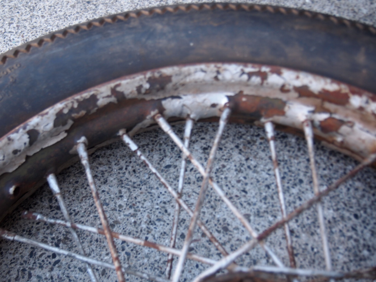 18インチスターホイール